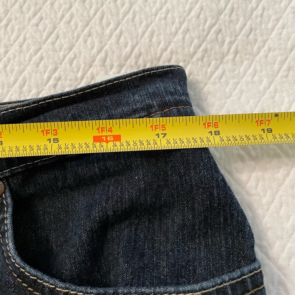 Gloria Vanderbilt Jeans - Picture 4 of 5